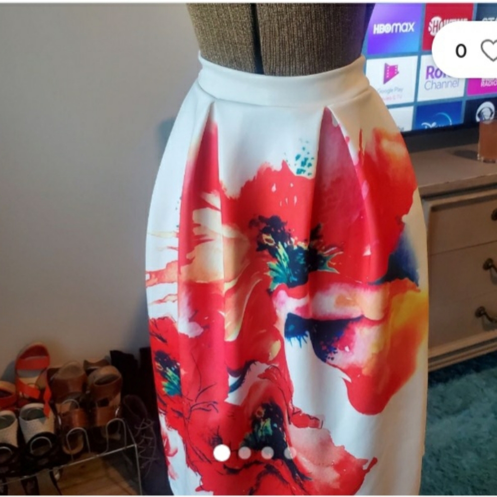 Women's A-line skirt